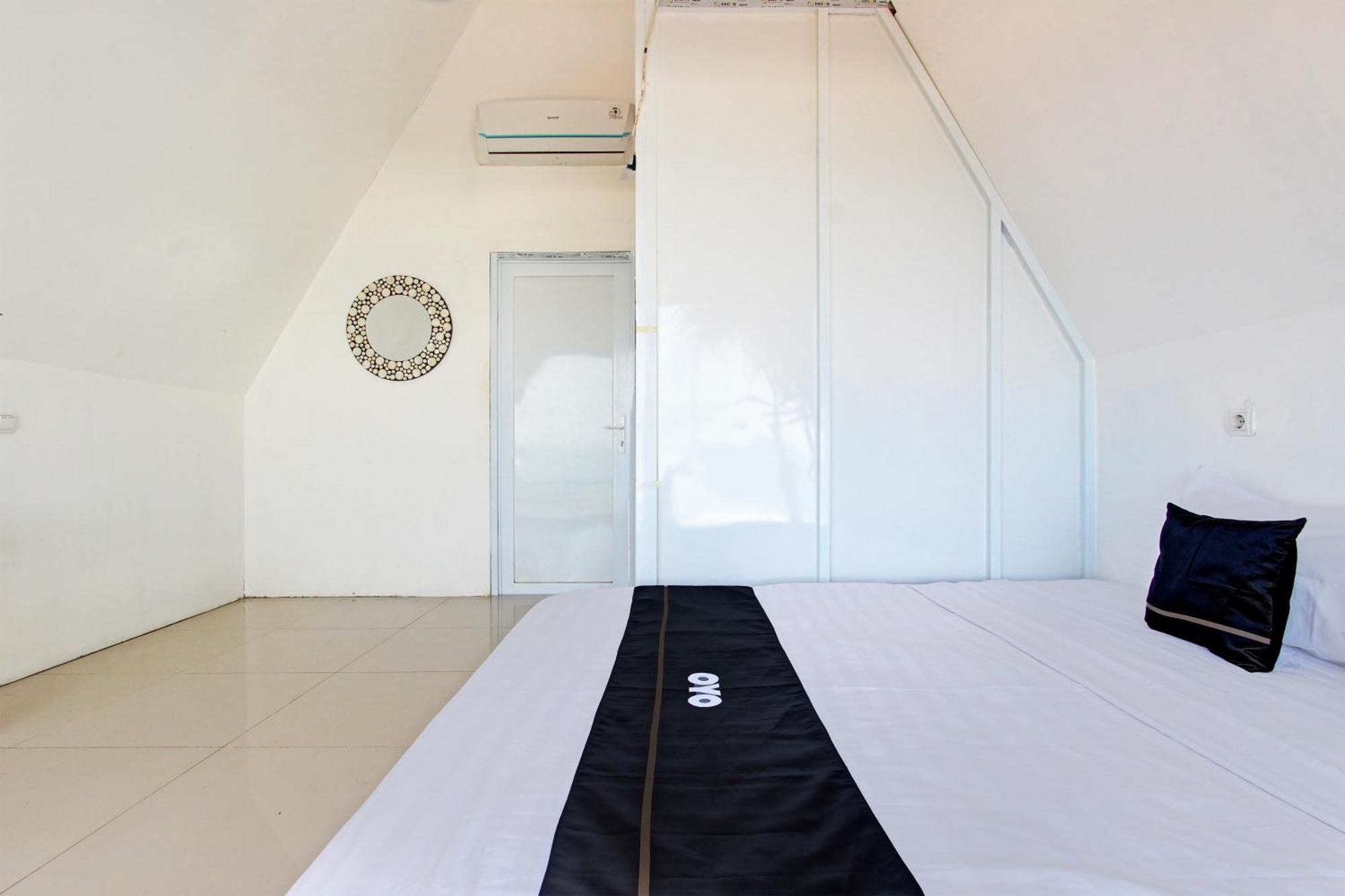 Palette 93389 Osanna Beach Resort Wonogiri Exterior photo